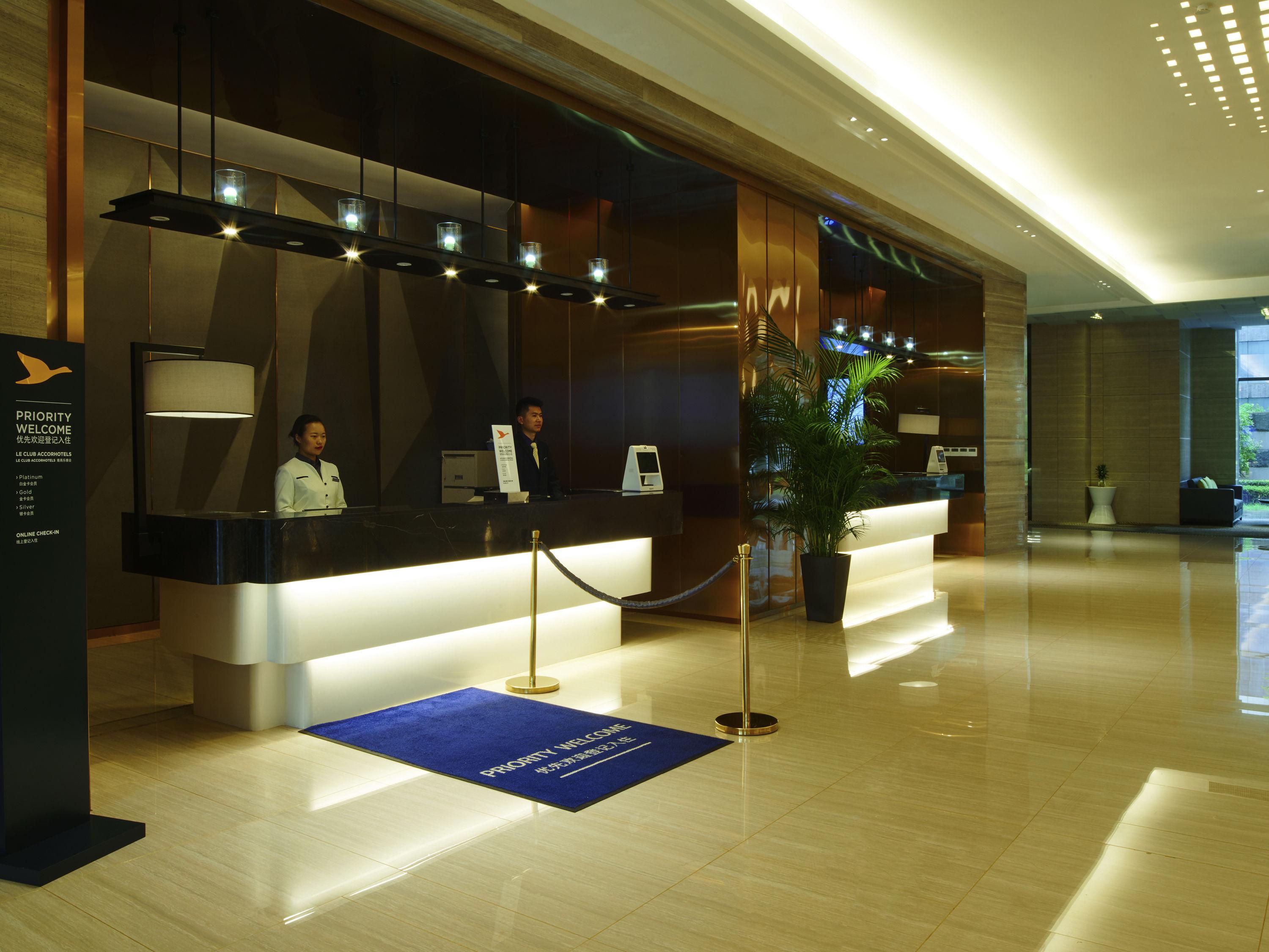 Novotel Guiyang Panjiang Exterior photo